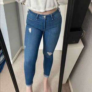 Hollister skinny jeans